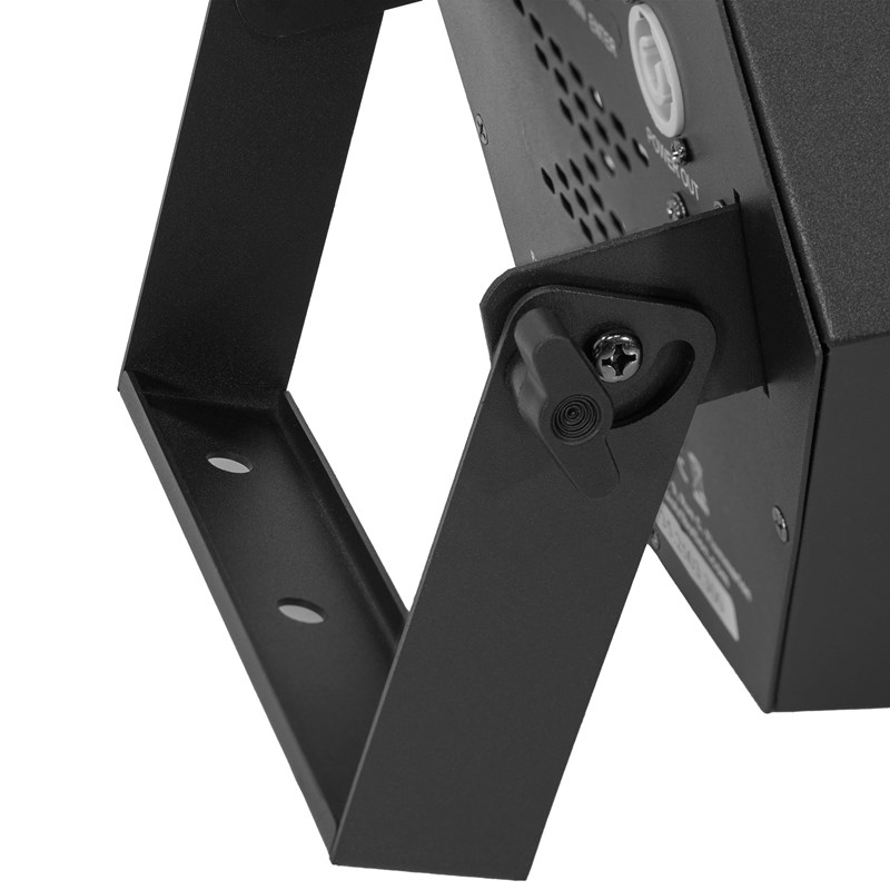 Effet LED triangulaire - 3x60W ambre + 24 RGB - Amber-T - lyre d'accroche