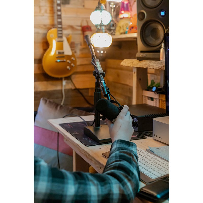 Pied de micro compact réglable avec perche musicien