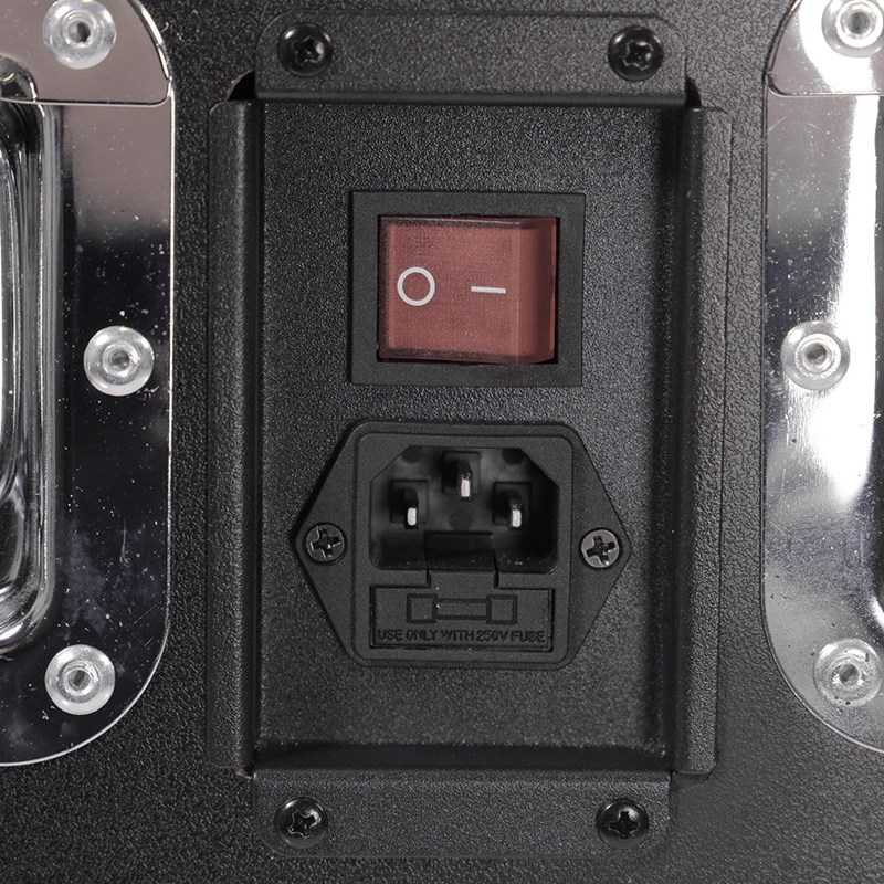 Etui de transport pour 6 projecteurs EZ-BOX 4x15W