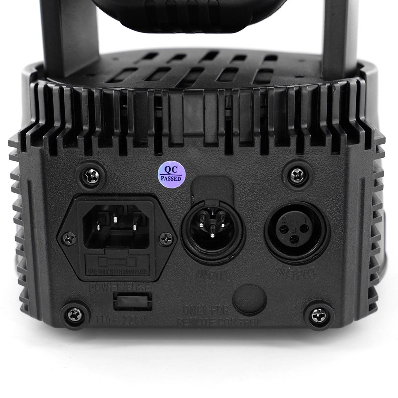 Lyre motorisé Wash à LED - 7 x 12W RGBW musicale