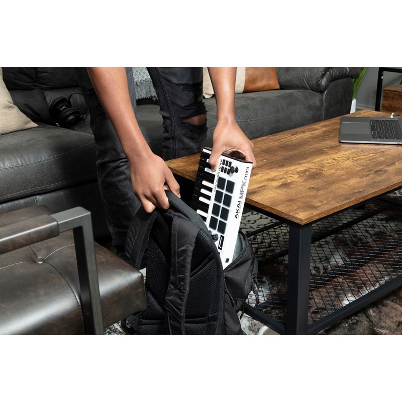 Clavier MIDI USB - 25 Mini Notes 8 Pads Écran OLED - maitre