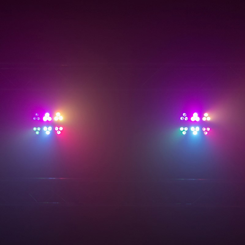 Jeu de lumière LED multicolore - strobe & télécommande - DJ 6 Pack LED PAR ambiance