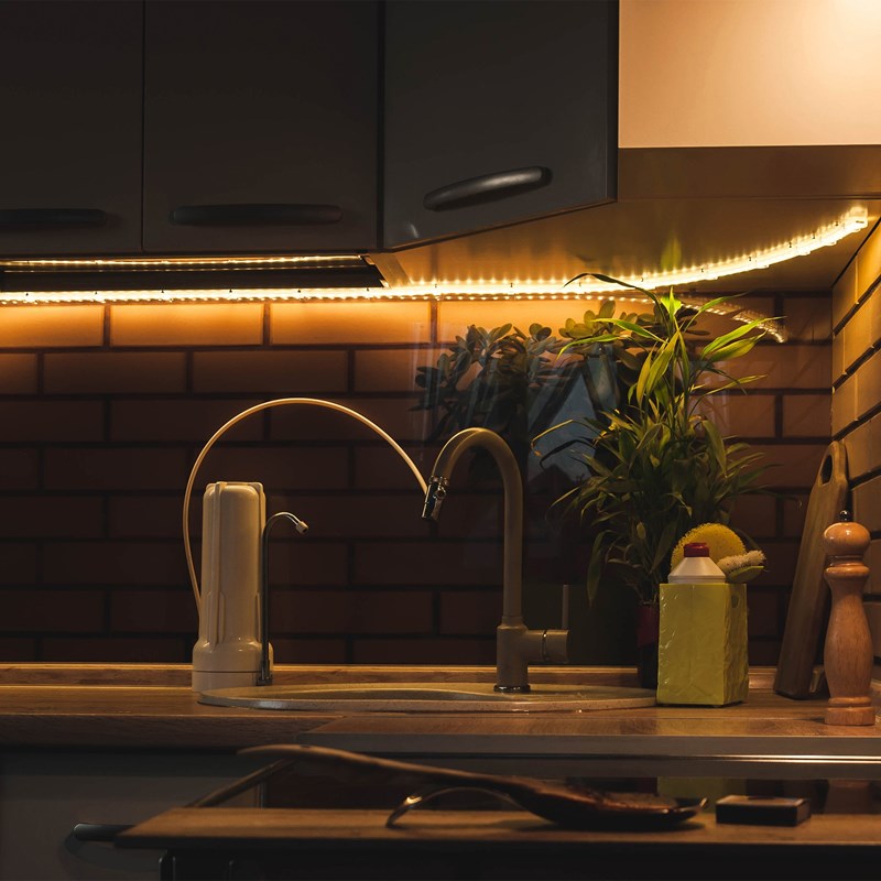 Ruban LED adhésif - 5 mètres télécommande