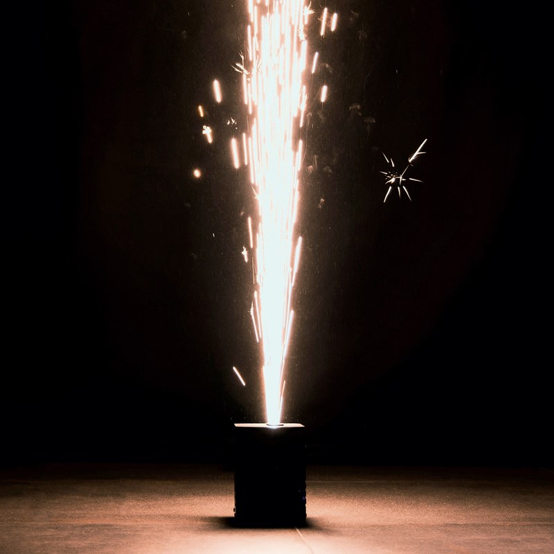 Machine à étincelles froides 500W - Télécommande soirée