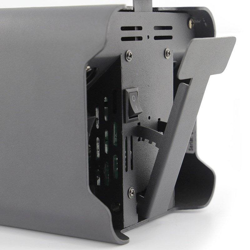 Projecteur à LED 4x15W sur batterie télécommande