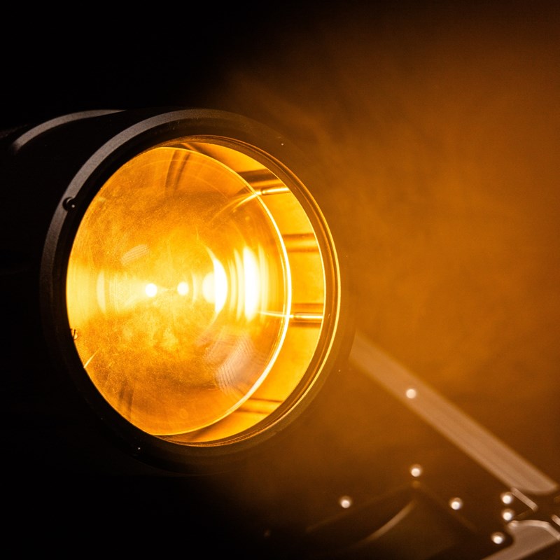 Projecteur LED 300W - Zoom 10°-50° - IP65 DMX/RDM - Evolite - IPAR400VW-Z ambre