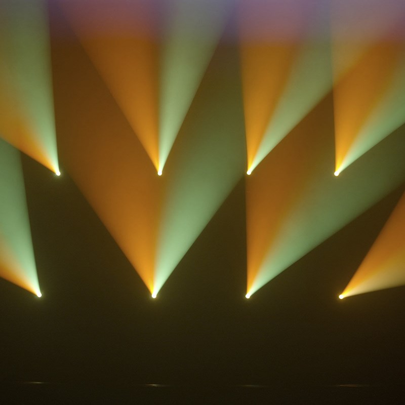 Lyre Spot LED RGBW 90W - DMX - Effet Wash motorisé